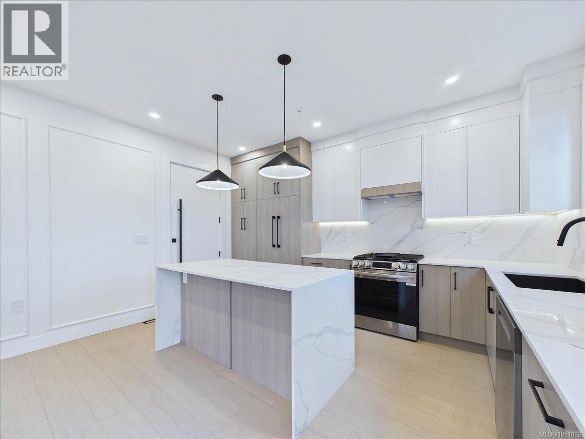 2111 Kingbird Dr - 20