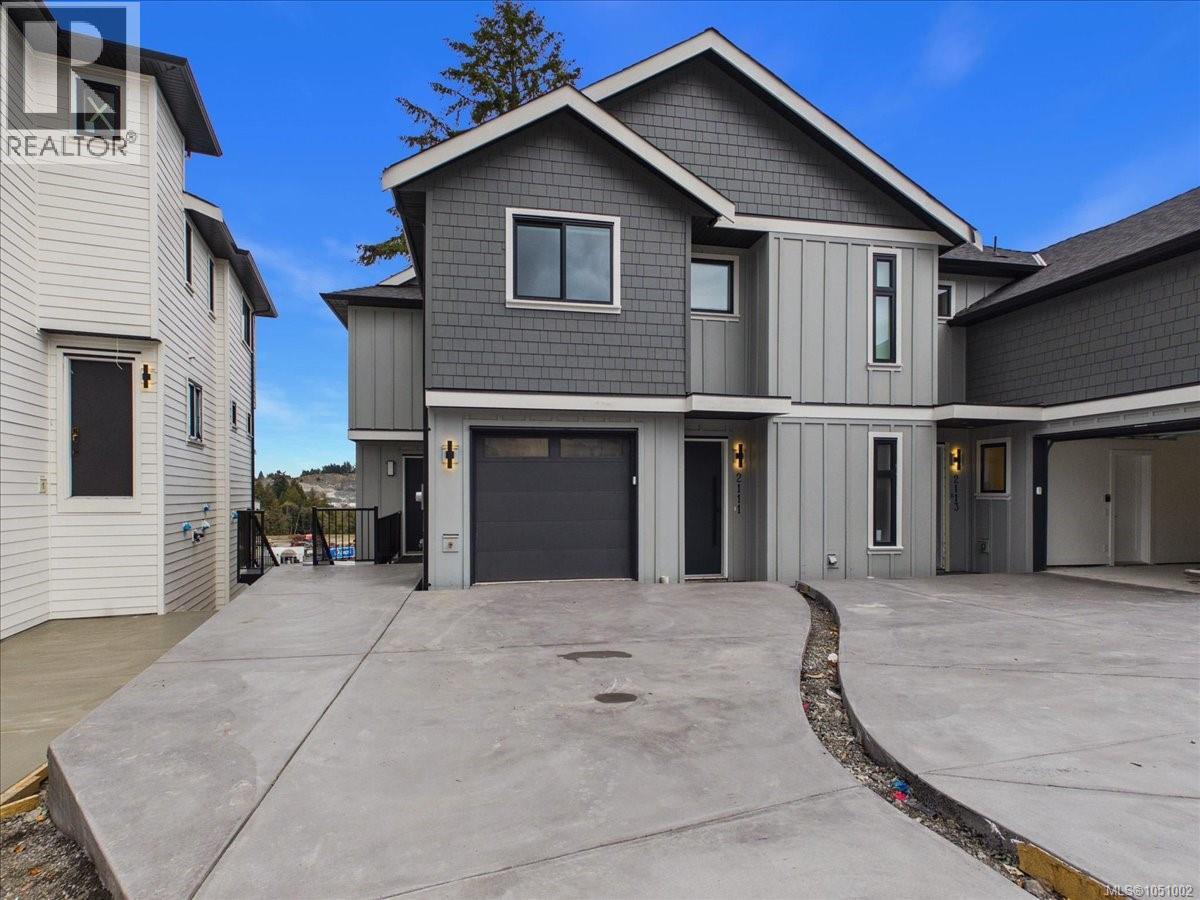 2111 Kingbird Dr - 5