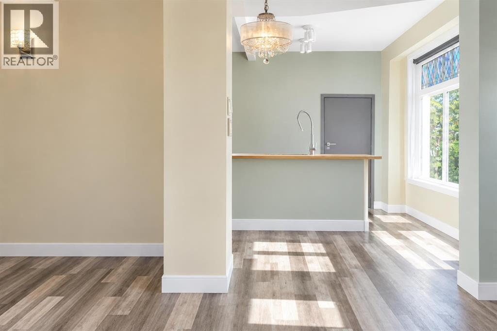 Listing photo – 5012 51 Avenue, Ponoka