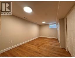 185 Franklin Street S Unit# Lower, Kitchener, ON N2C1R8 Photo 9