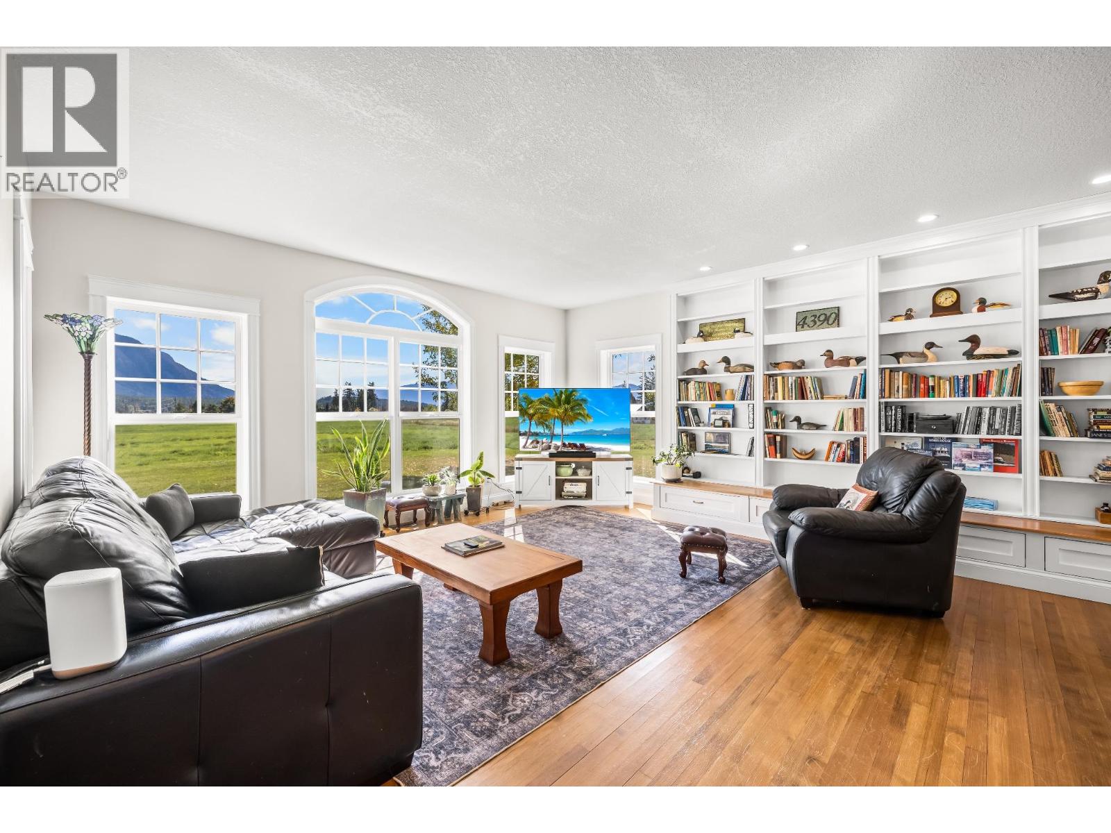 4390 40TH Street - 12