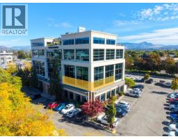 203 3320 Richter Street, Kelowna