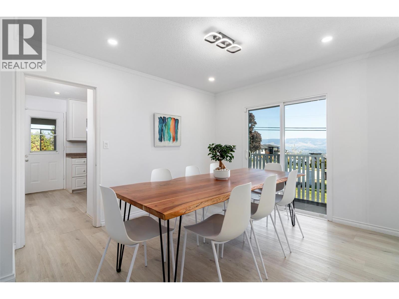 2618 Thacker Drive - Image 11
