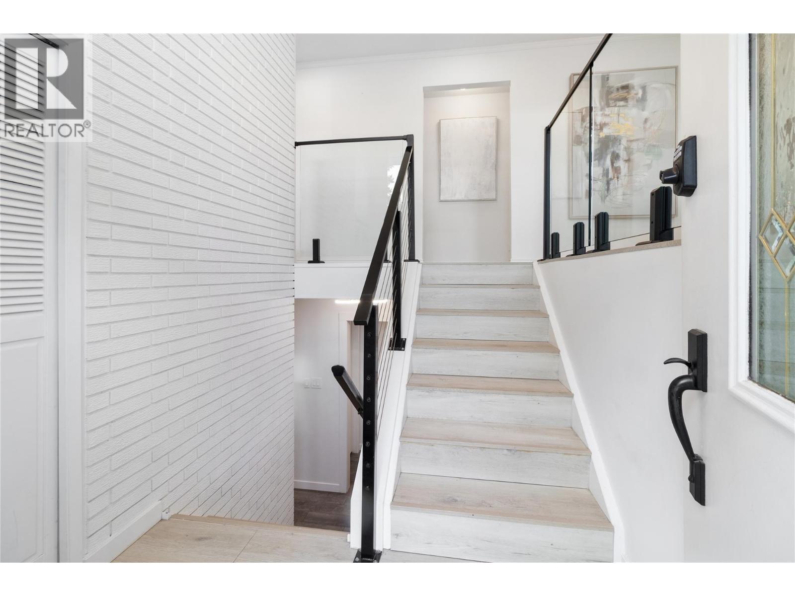 2618 Thacker Drive - 6