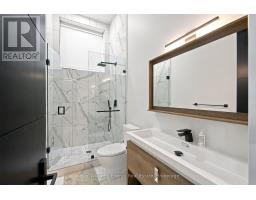 17 Walford Road, Toronto, ON M8X2P2 Photo 34