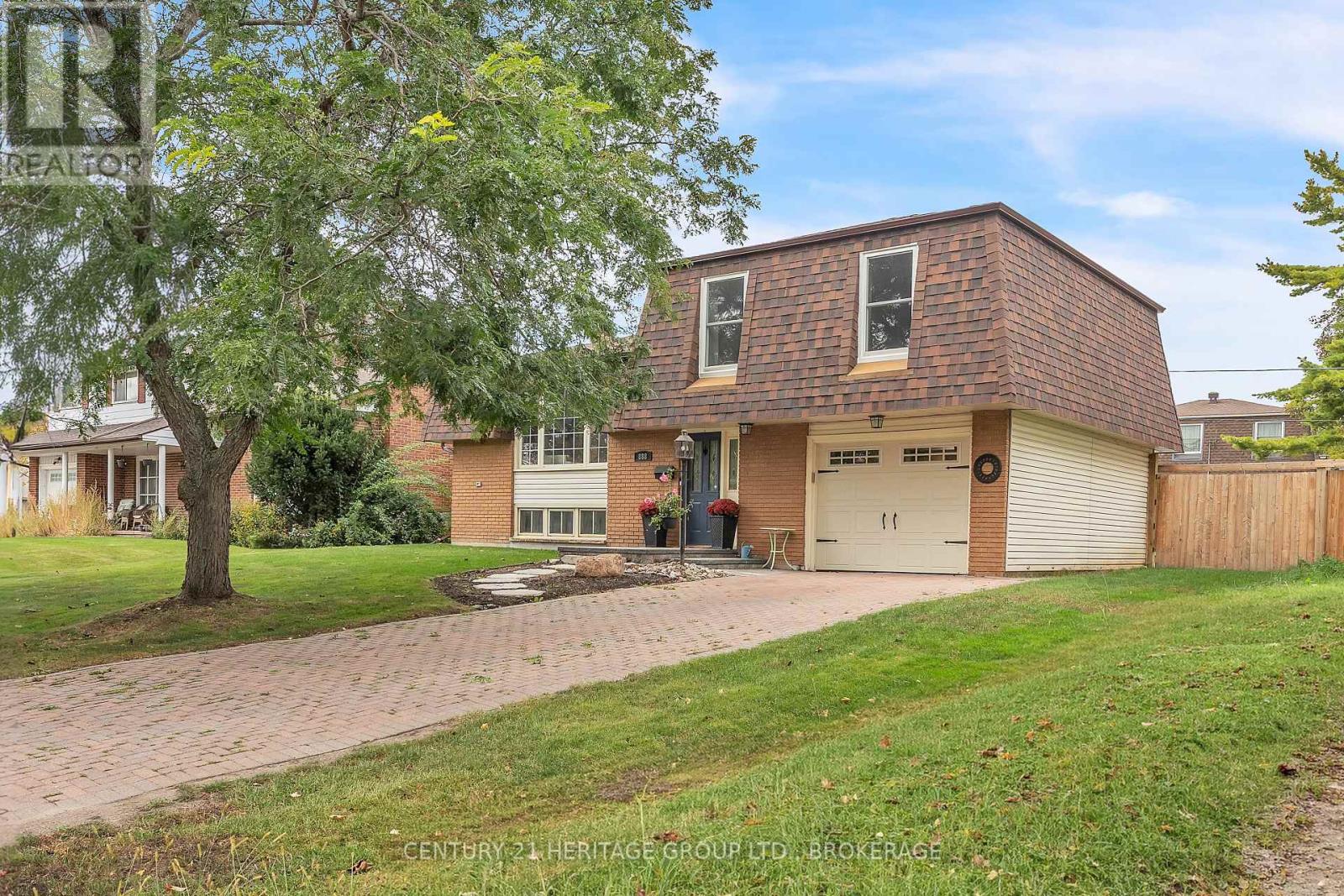 888 Auden Park Drive, Kingston (City SouthWest), Ontario, K7M5R9, Kingston (City SouthWest), Ontario — photo 1 of 5