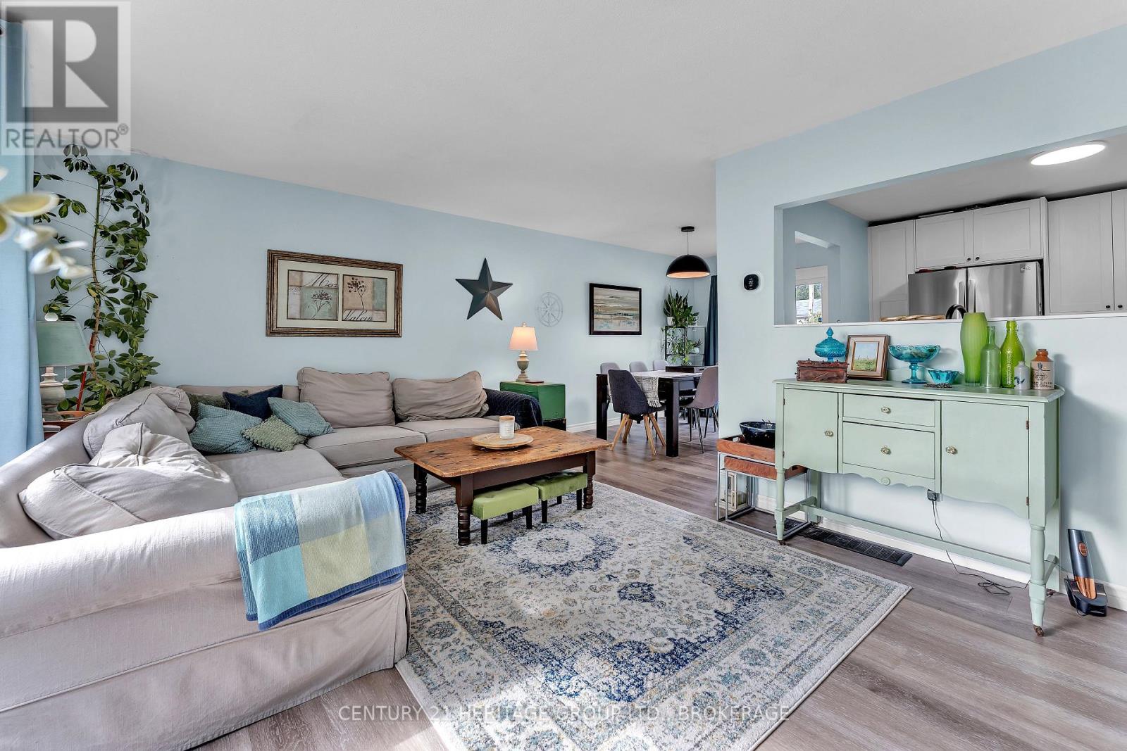 888 AUDEN PARK DRIVE - Image 11
