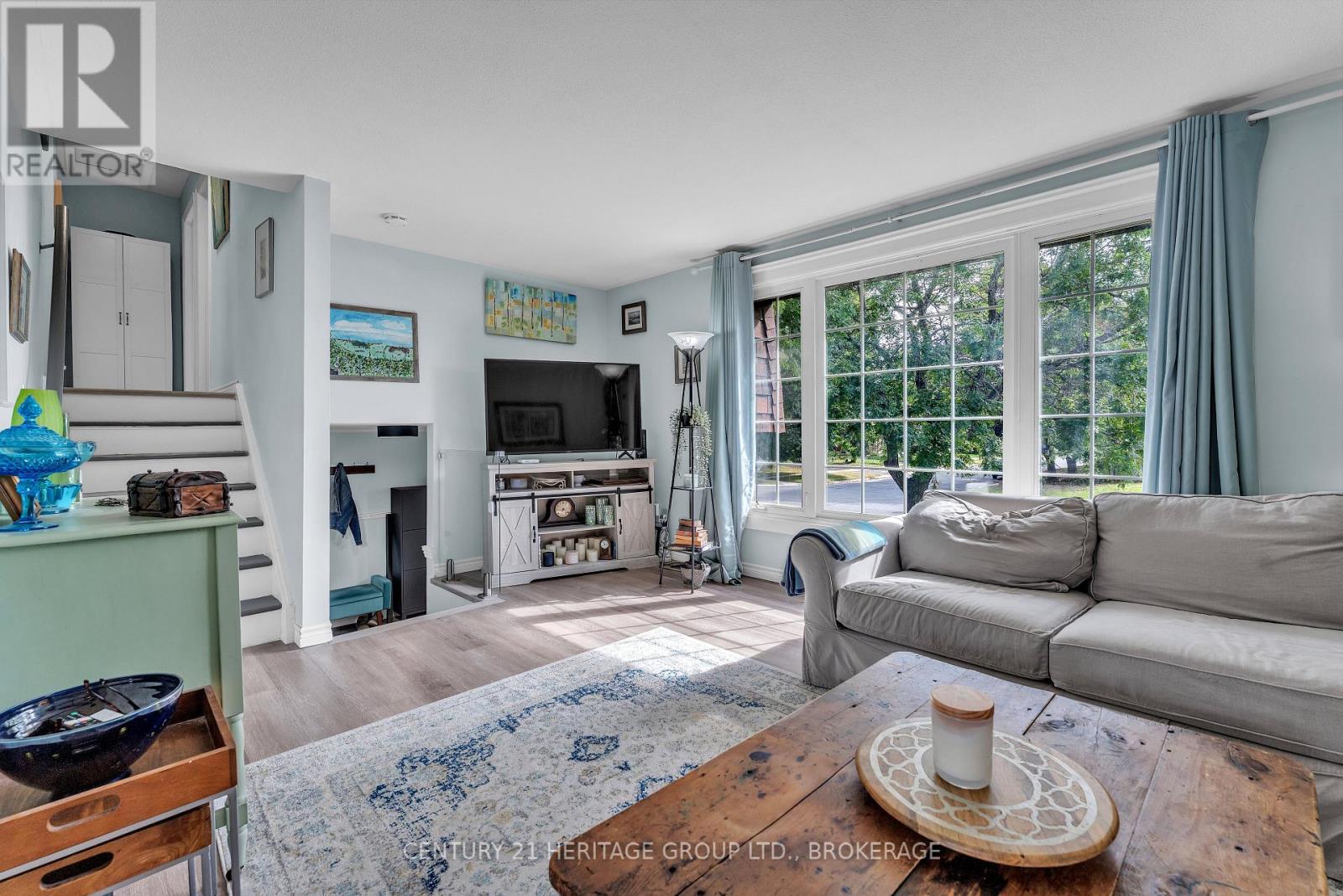 888 AUDEN PARK DRIVE - Image 12
