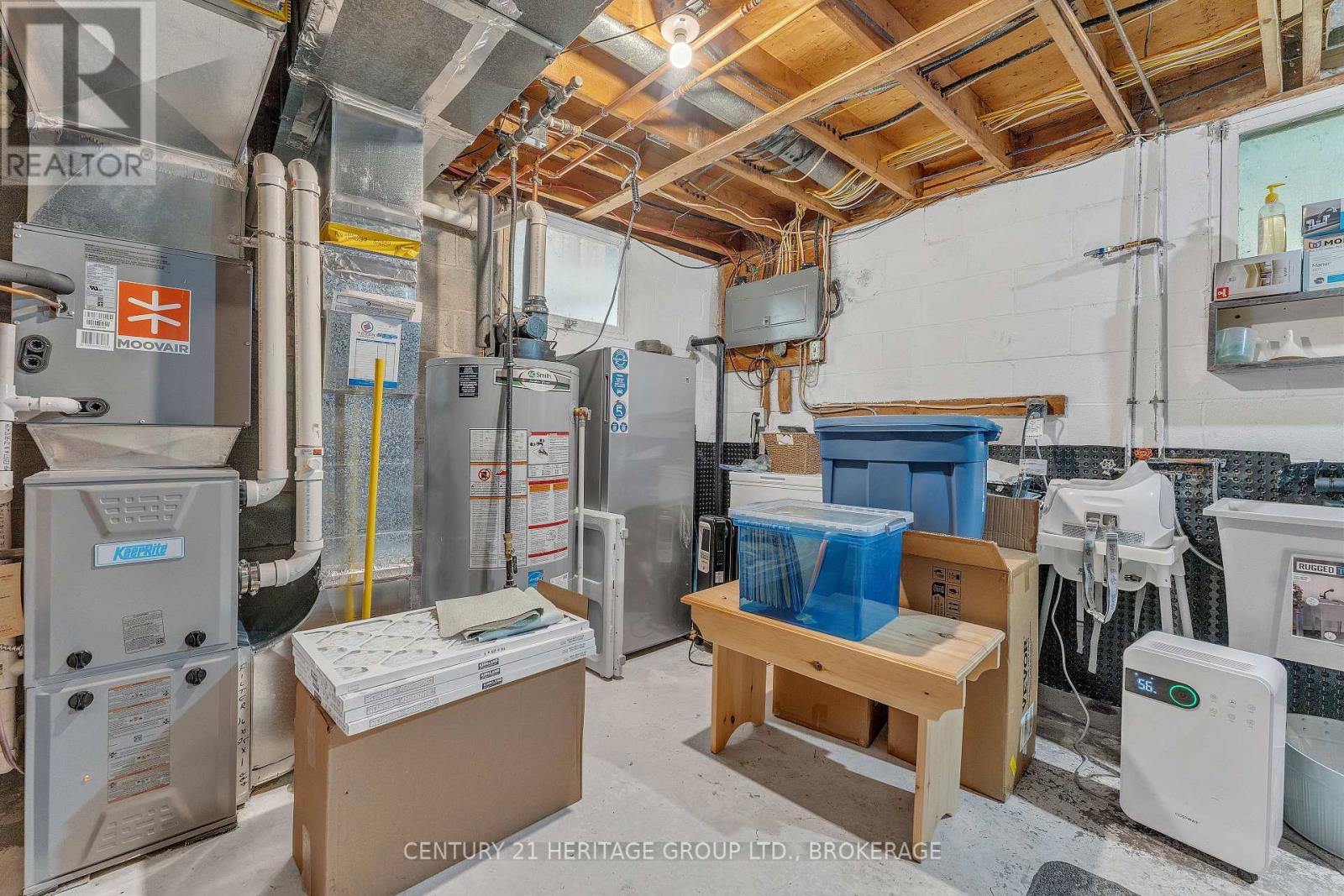 888 AUDEN PARK DRIVE - Image 32