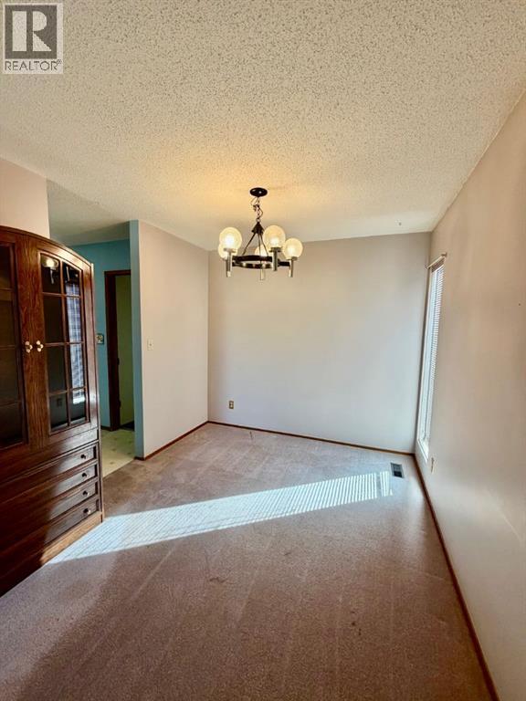 5409 57 Street - 8