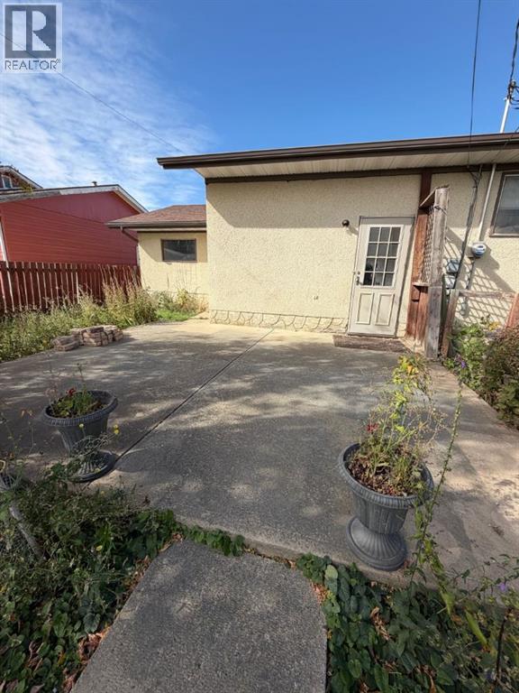 5409 57 Street - 31
