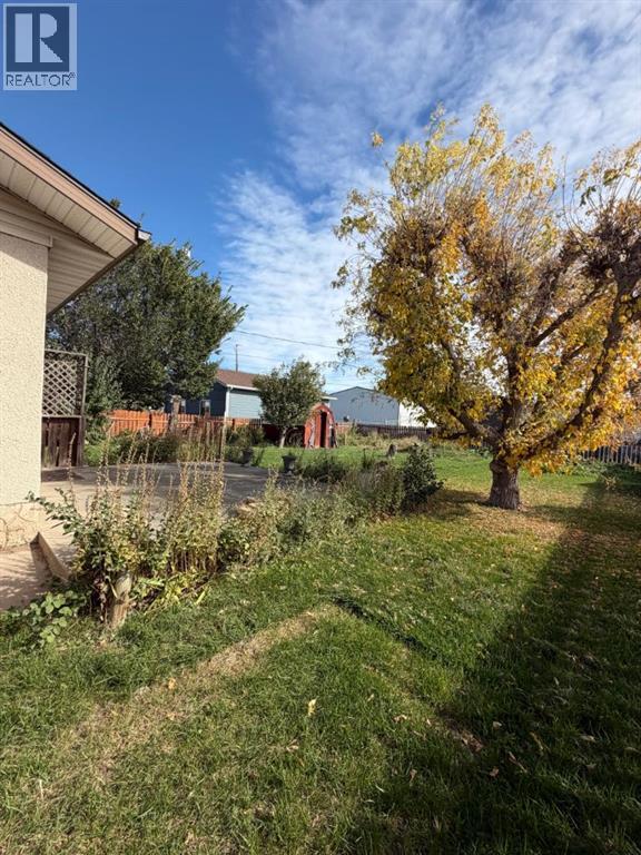 5409 57 Street - 24