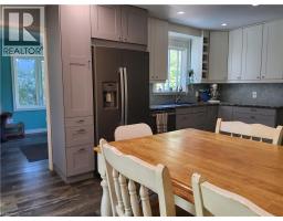 Kitchen - 269 Old Highway 24, Waterford, ON N0E1Y0 Photo 10