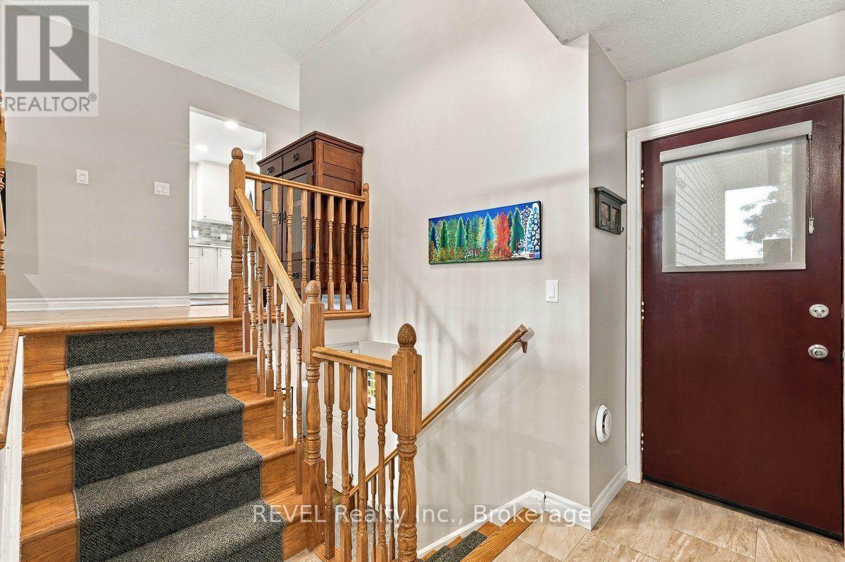 92 MAPLE DRIVE - 29