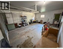 200 3rd Street E, Ponteix, SK S0N1Z0 Photo 37
