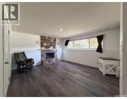 200 3rd Street E, Ponteix, SK S0N1Z0 Photo 39