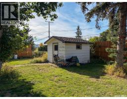 200 3rd Street E, Ponteix, SK S0N1Z0 Photo 63