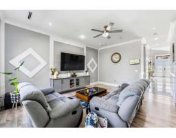 17359 64a Avenue, Surrey, BC V3S2H8 Photo 10