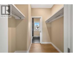 325 Flare Avenue Sw, Diamond Valley, AB T0L2A0 Photo 13