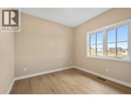 325 Flare Avenue Sw, Diamond Valley, AB T0L2A0 Photo 15