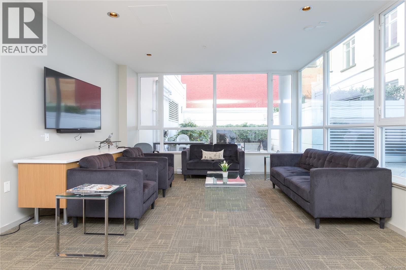 #505 834 Johnson St - 38