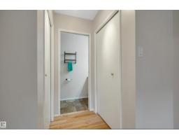 17532 Callingwood Rd Nw, Edmonton, AB T5T5P1 Photo 23
