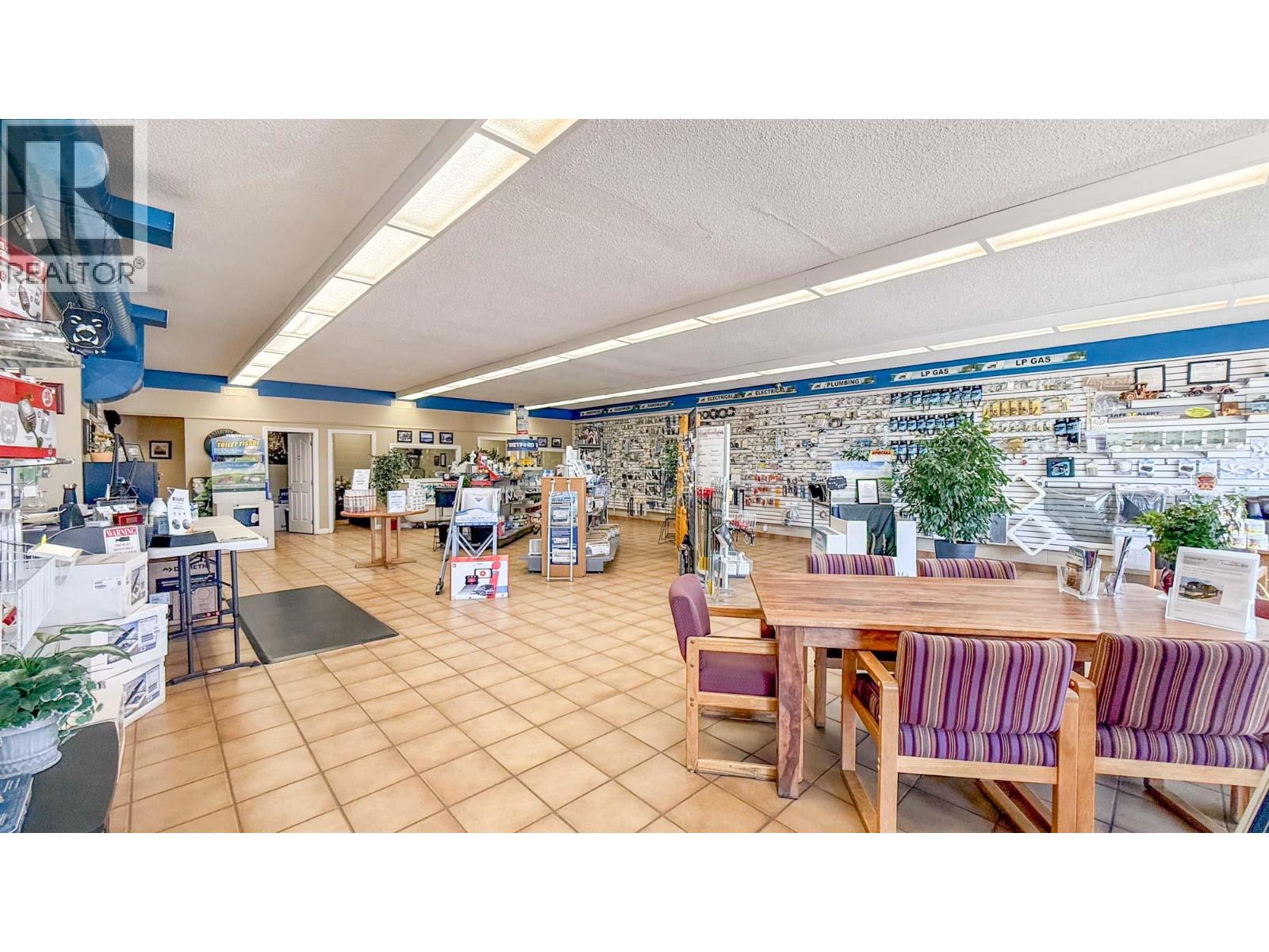  3837 97 Highway North, Kelowna