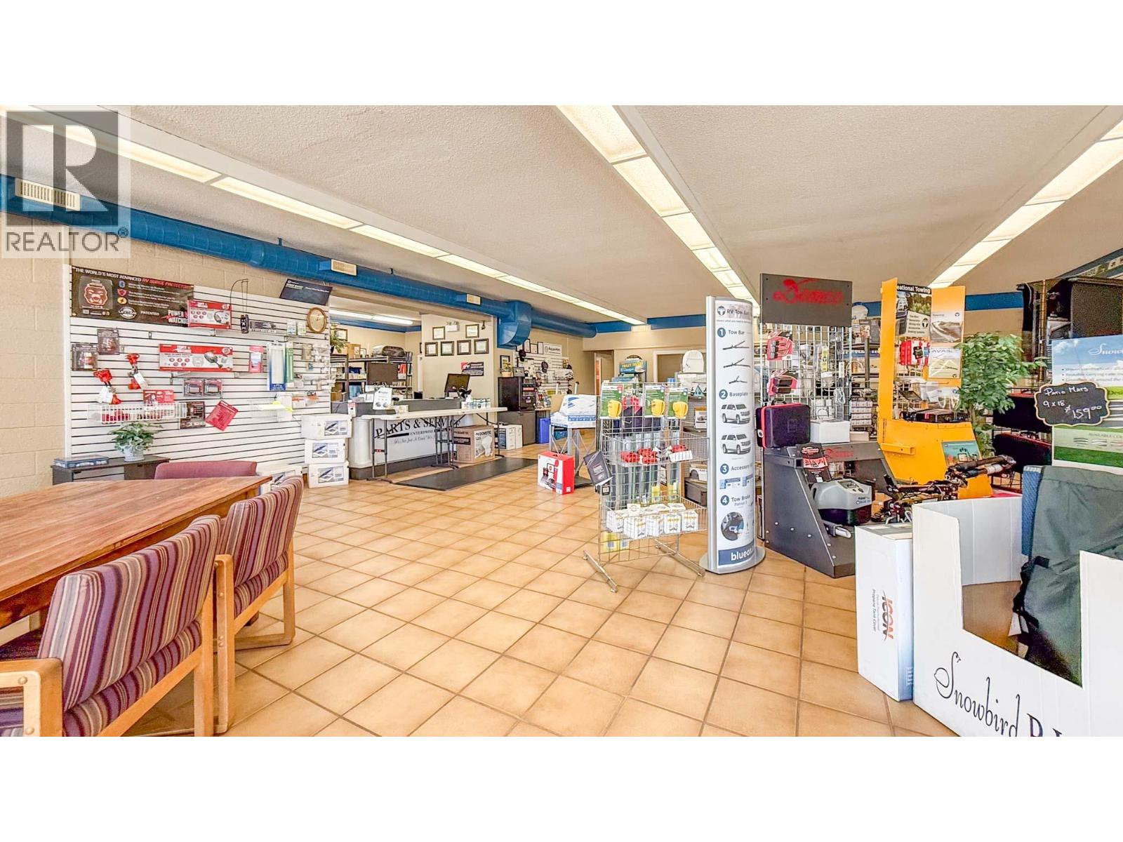  3837 97 Highway North, Kelowna