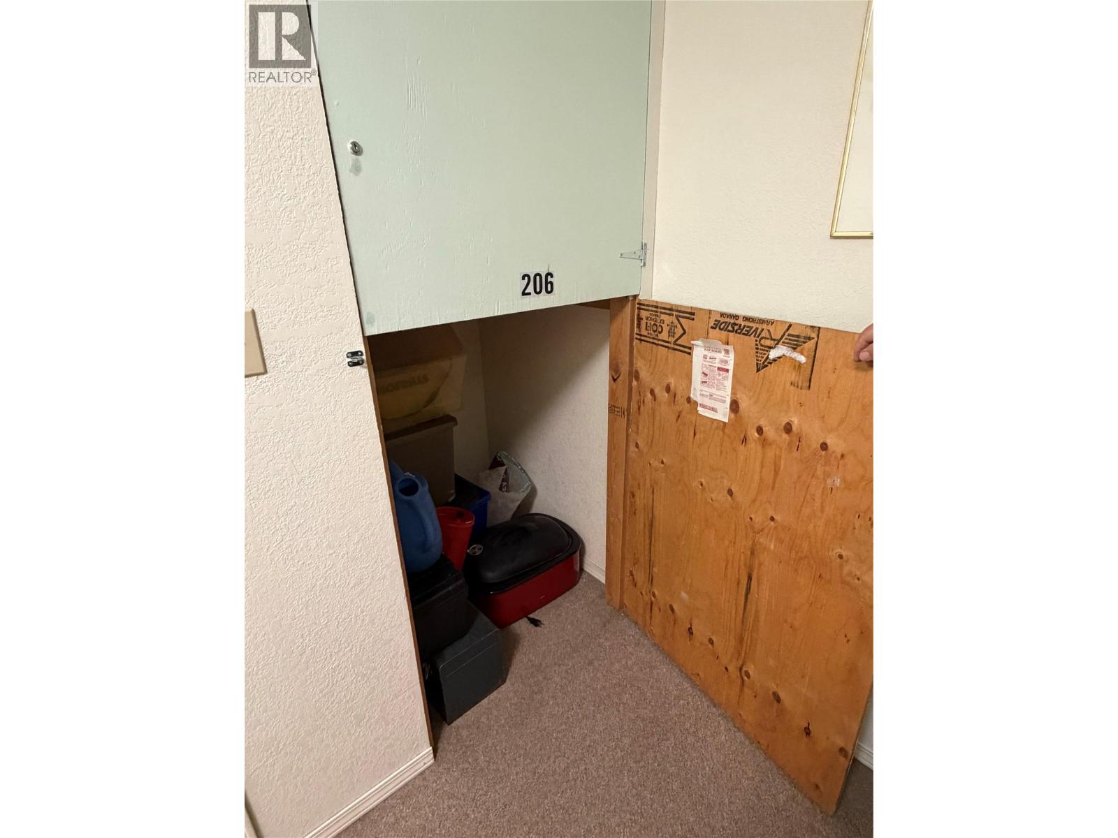 2985 Smith Drive Unit# 207, Armstrong - Image 1