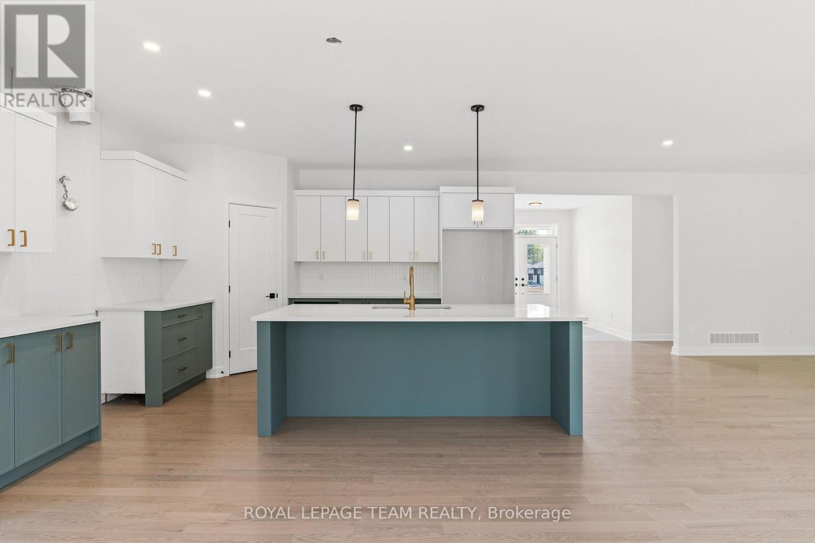 26 IRVIN WOERMKE STREET - 11