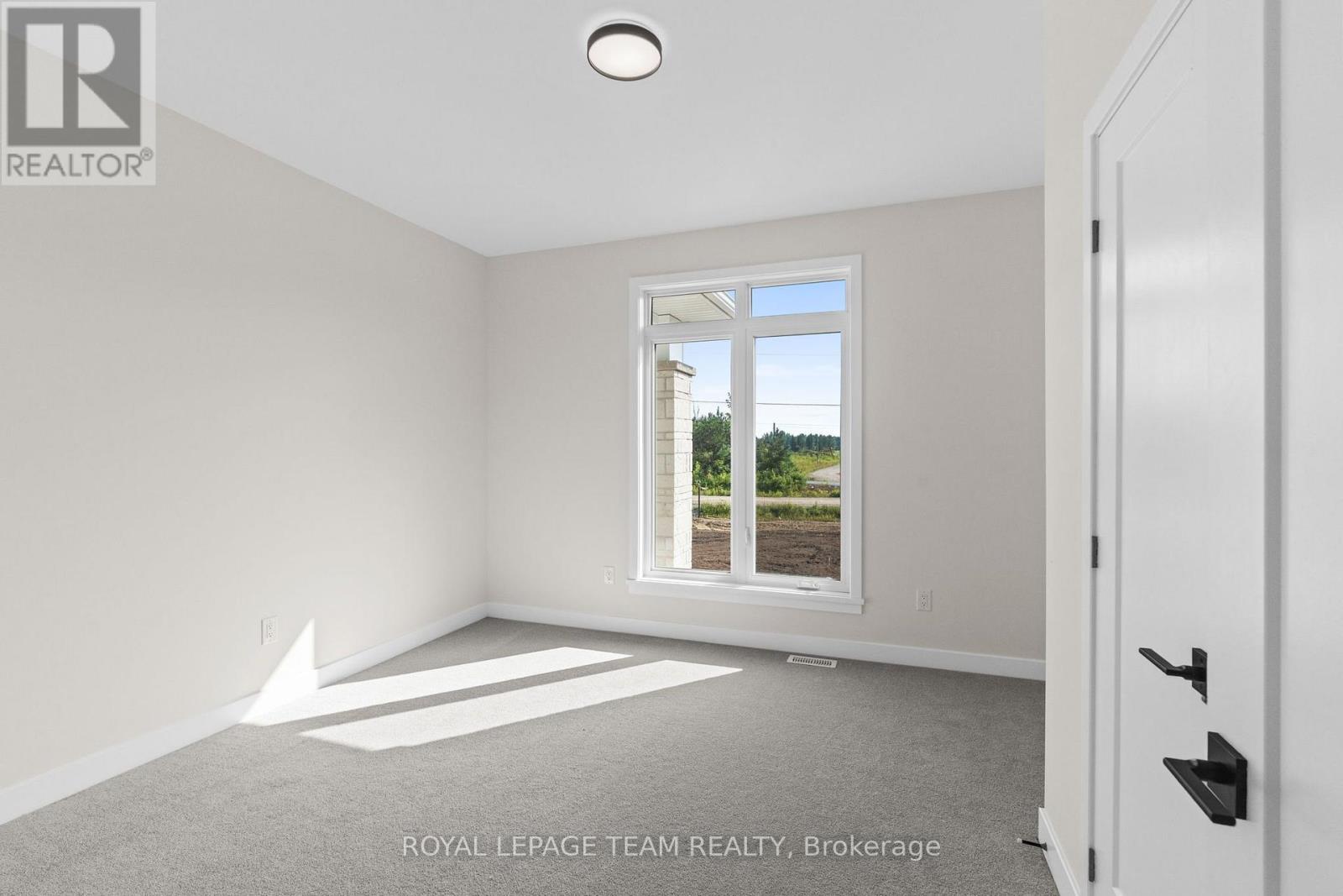 26 IRVIN WOERMKE STREET - 28