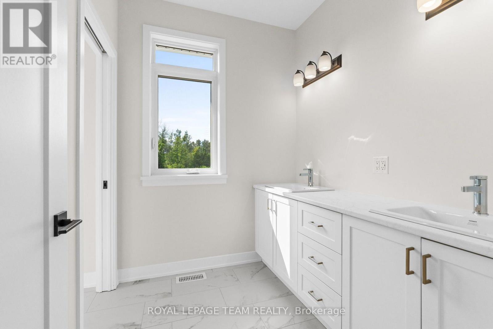 26 IRVIN WOERMKE STREET - 30