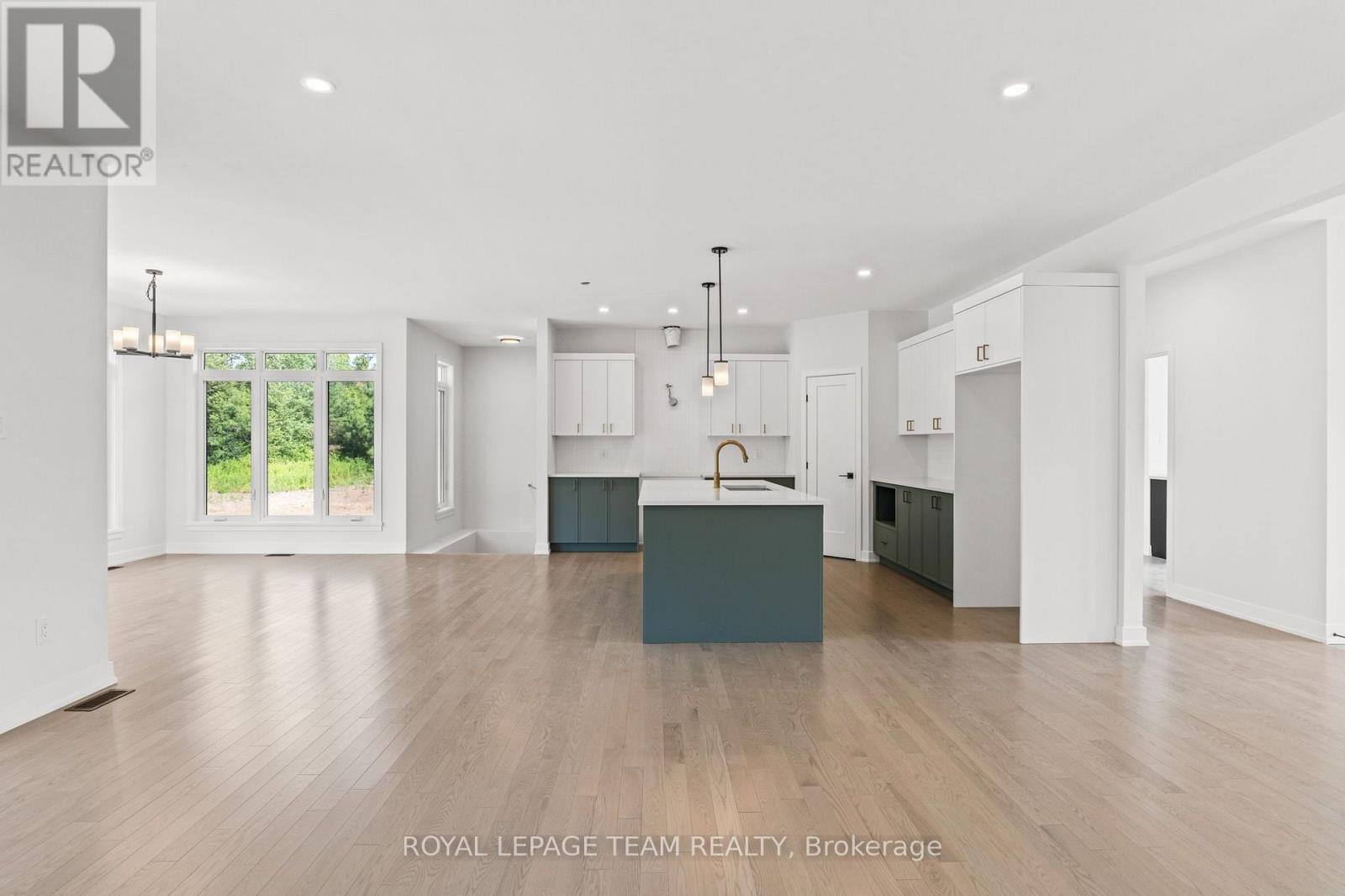26 IRVIN WOERMKE STREET - 9
