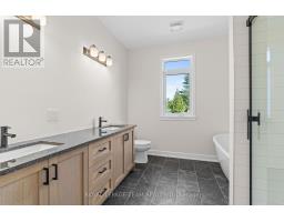 26 Irvin Woermke Street, Mcnab/braeside, ON K0A1G0 Photo 24