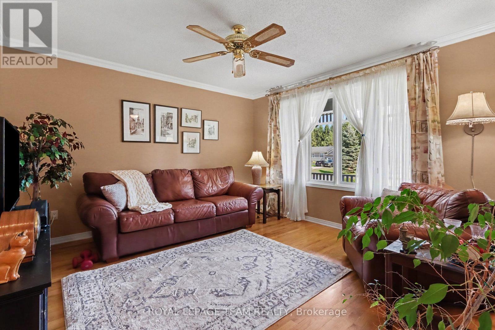42 Colonel Drive, North Grenville, Ontario, K0G1J0, North Grenville, Ontario — photo 4 of 5