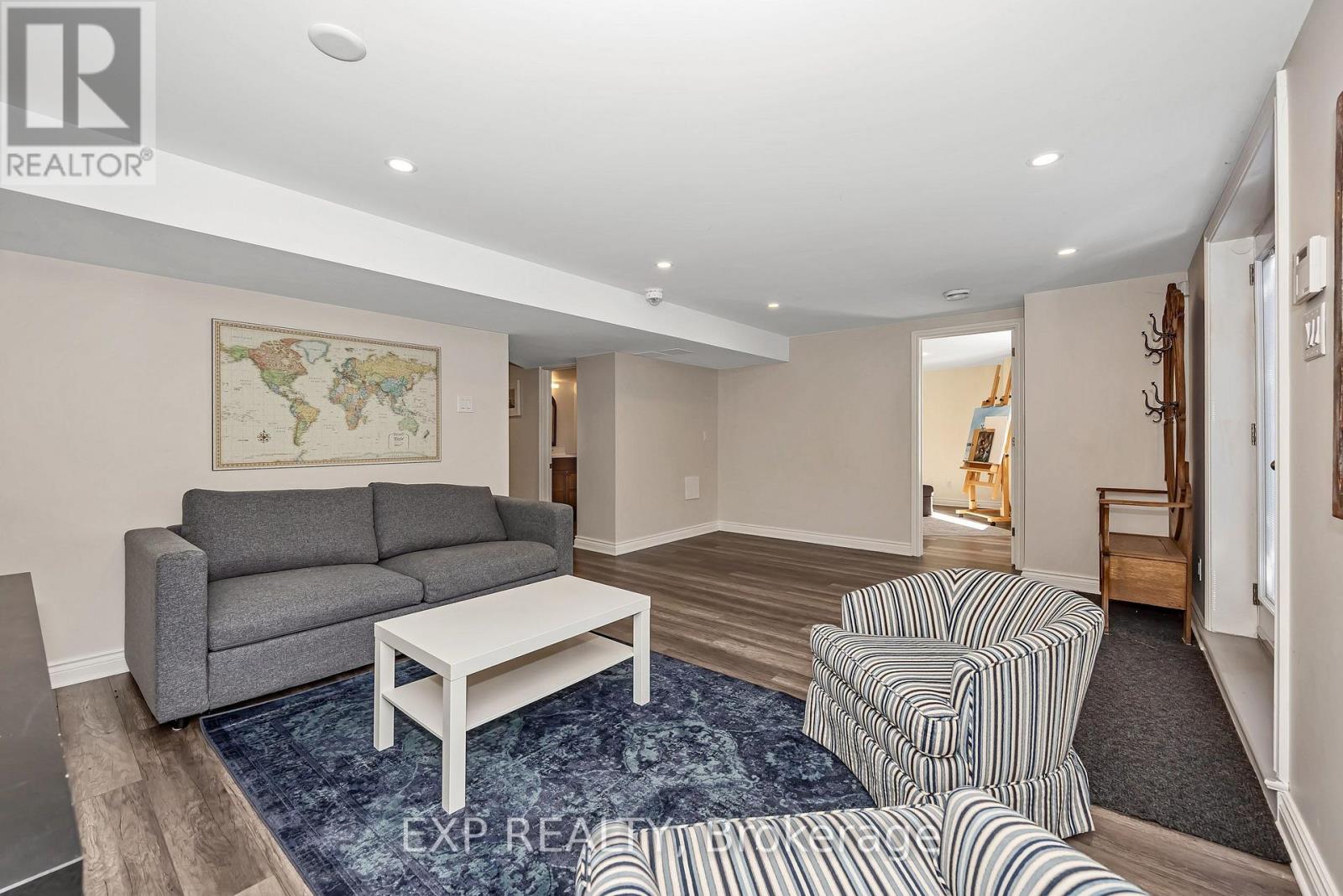 134 BROADWAY AVENUE - 31