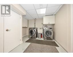134 Broadway Avenue, Ottawa, ON K1S2V8 Photo 27