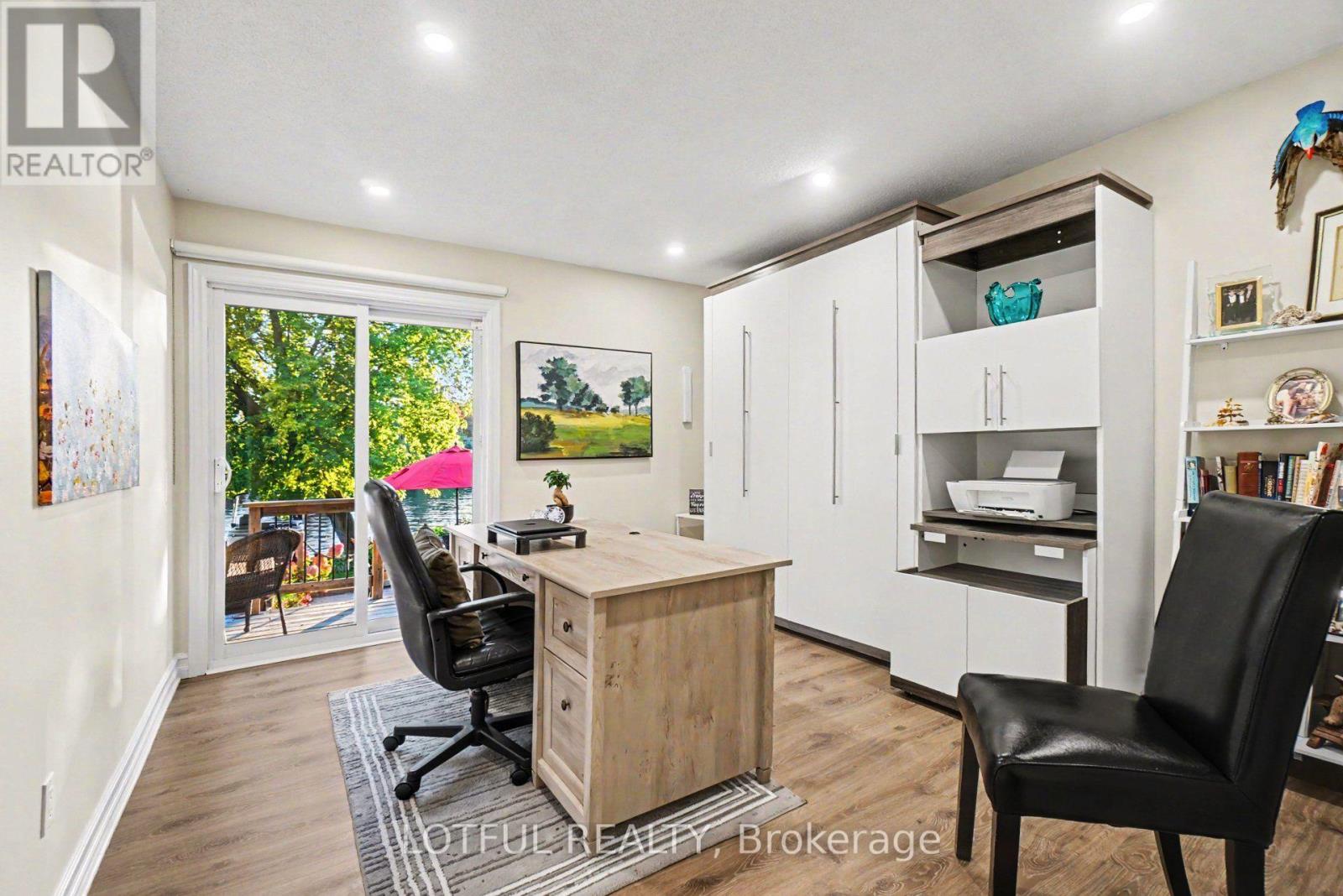 2420 PINE AVENUE - 18