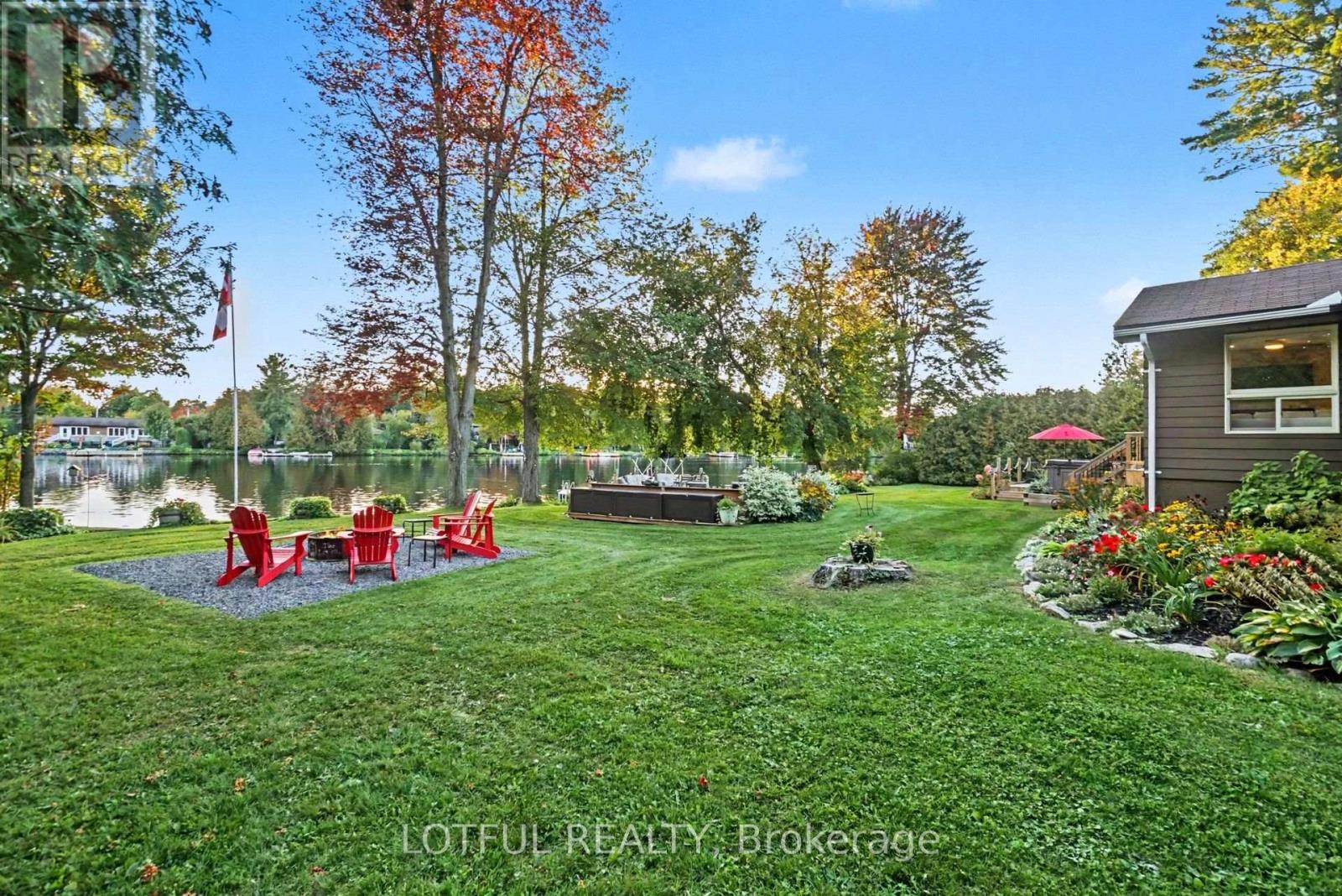 2420 PINE AVENUE - 32