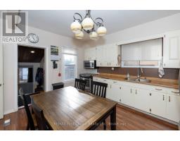 Mud room - 322 Ogden Street, Thunder Bay, ON P7C2N3 Photo 6
