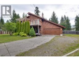 Living room of 5920 RIVERDALE CRESCENT · Prince George, BC