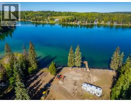 7111 Lincoln Drive, Bridge Lake, BC V0K1X1 Photo 15