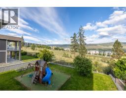 Foyer - 695 Concordia Street, Kelowna, BC V1V0A9 Photo 19