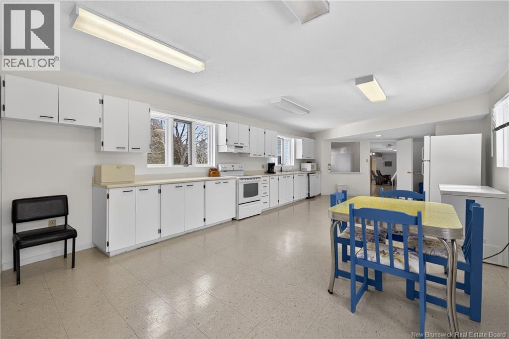 15 Benjamin Portage North - 6