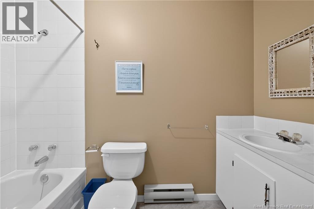 15 Benjamin Portage North - 26
