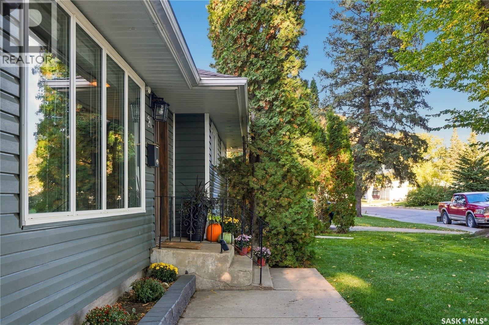 20 Pinder CRESCENT, Saskatoon — photo 3
