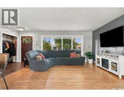 4pc Bathroom - 20 Pinder Crescent, Saskatoon, SK S7J2K8 Photo 7