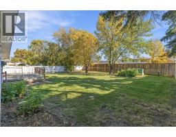 3305 55 Avenue, Lloydminster, AB T9V1K6 Photo 38