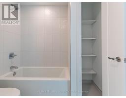 2208 - 30 Inn On The Park Drive, Toronto, ON M3C0P7 Photo 19