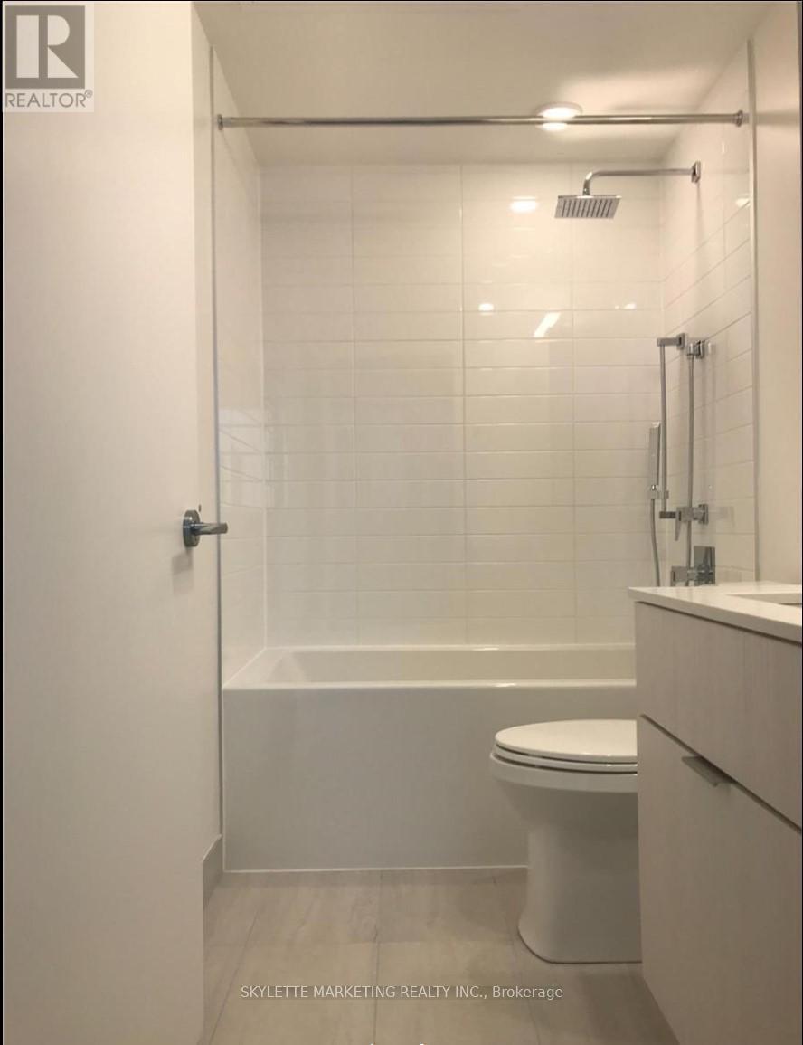 #803 25 RICHMOND STREET E - 15